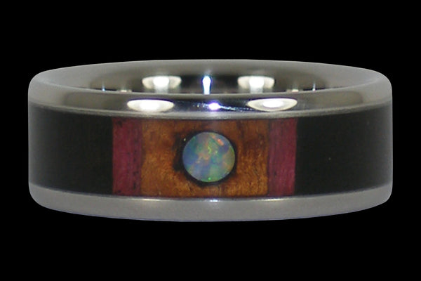 Opal Cabochon Hawaii Titanium Ring®