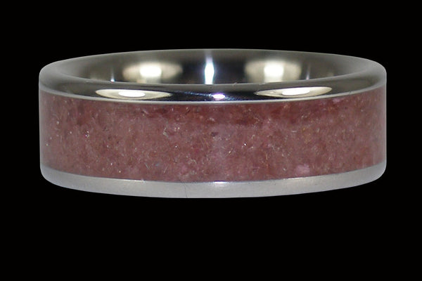 Garnet Hawaii Titanium Ring®